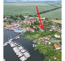 EINE MODERNISIERTE FISCHERHAUS-DOPPELHAUSHÄLFTE - Breege