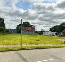 VOLL ERSCHLOSSEN, NATURNAH, ZENTRAL - Klein Gladebrügge