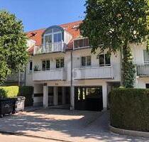 2 DUPLEX-PLÄTZE - LINKS OBEN + RECHTS UNTEN - FREI - München