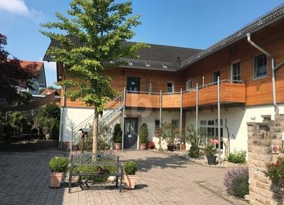 Foto - WUNDERSCHÖN SANIERTER DREISEITEN-BAUERNHOF