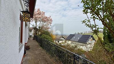 Foto - VIEL RAUM ZUM WOHLFÜHLEN - 395.000,00&nbsp;EUR Kaufpreis, ca.&nbsp; 180,00&nbsp;m&sup2;&nbsp;Wohnfl&auml;che