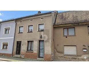 WOHLFÜHLZUHAUSE FÜR FAMILIEN MIT GARTEN - Regis-Breitingen