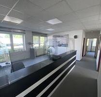 PERFEKTE LAGE FÜR IHRE BÜROTÄTIGKEITEN - Lohfelden