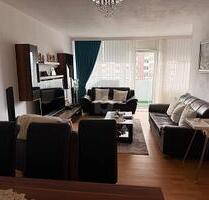 LICHTDURCHFLUTETES ZUHAUSE MIT BALKON + WEITBLICK - Köln