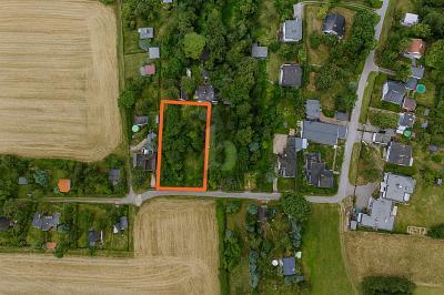 Foto - ERSCHLOSSENES GRUNDSTÜCK IN IDYLLISCHER SEENÄHE