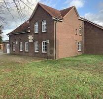 MIT VIEL PLATZ ZUM LEBEN - 275.000,00 EUR Kaufpreis, ca.  100,00 m² Wohnfläche in Spornitz (PLZ: 19372)