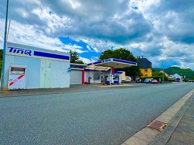 Foto - Tankstelle mit 150,00 m² in Dillenburg zum Kaufen