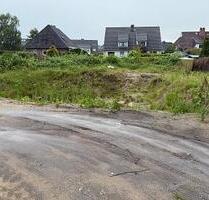 HIER KÖNNTE IHR NEUES ZUHAUSE ENTSTEHEN - Holm