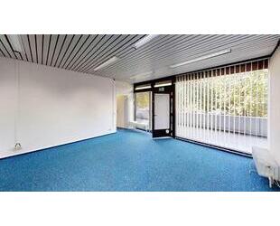 ATTRAKTIV MIT MIT BLICK AUF DIE LUXEMBURGER STRAßE - Köln