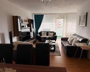 LICHTDURCHFLUTETES ZUHAUSE MIT BALKON + WEITBLICK - Köln