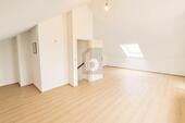 Foto - EIGENHEIM ZUM FAIREN PREIS - 1.000,00 EUR  pro  Monat Kaltmiete, ca.  90,00 m² Wohnfläche
