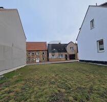 EINTAUCHEN IN GLASKLAREN QUELLSEEN - Sternberg