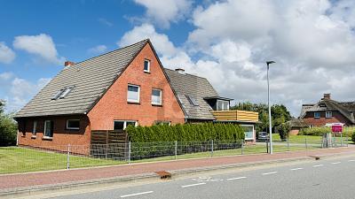 Foto - 15 Zimmer Mehrfamilienhaus, Wohnhaus zum Kaufen in Sankt Peter-Ording