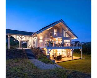 LUXUSJUWEL AN DER MOSEL - 880.000,00 EUR Kaufpreis, ca.  253,00 m² Wohnfläche in Traben-Trarbach (PLZ: 56841)