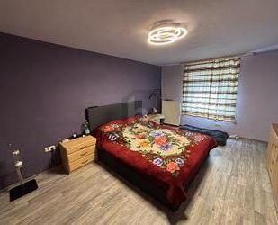 RENOVIERT, DOPPELGARAGE, VERMIETUNG MÖGLICH - Dreis