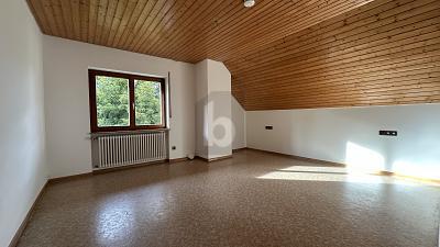 Foto - Etagenwohnung mit 100,00 m&sup2; in Schuttertal zur Miete