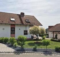 IDYLLISCHES FAMILIENPARADIES IN RUHIGER LAGE - Wurmlingen