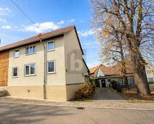 HISTORISCH VIEL PLATZ MIT GARTEN UND GARAGE - Arnstadt
