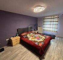 RENOVIERT, DOPPELGARAGE, VERMIETUNG MÖGLICH - Dreis