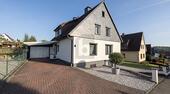 Foto - LEBENSQUALITÄT TRIFFT KOMFORT: IHR TRAUMHAUS