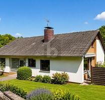 FAMILIENFREUNDLICH  DOPPELGARAGE  GARTEN - Bad Karlshafen