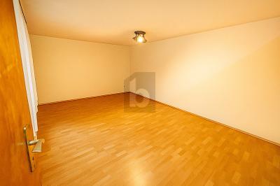 Foto - Mehrfamilienhaus, Wohnhaus mit 260,00 m&sup2; in Naumburg zum Kaufen