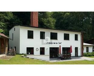 JUWEL IM TAL DER EISVÖGEL - 449.000,00&nbsp;EUR Kaufpreis, ca.&nbsp; 240,00&nbsp;m&sup2;&nbsp;Wohnfl&auml;che in Stuer (PLZ: 17209)