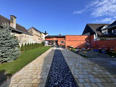 Foto - GROßZÜGIGES FAMILIENPARADIES - 630.000,00&nbsp;EUR Kaufpreis, ca.&nbsp; 170,00&nbsp;m&sup2;&nbsp;Wohnfl&auml;che