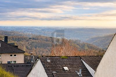 Foto - SONNIGE AUSSICHT - SÜDBALKON, AUFZUG & TIEFGARAGE