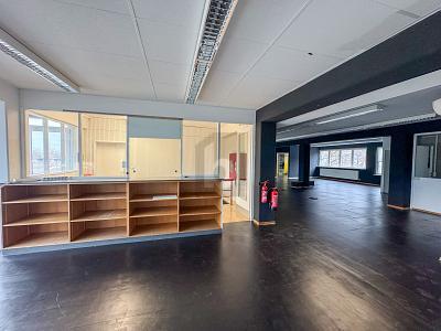 Foto - 4 Zimmer Büro zur Miete in Stuttgart Obertürkheim