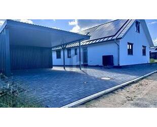 MODERNE DOPPELHAUSHÄLFTE MIT GARTEN & PV - Selsingen