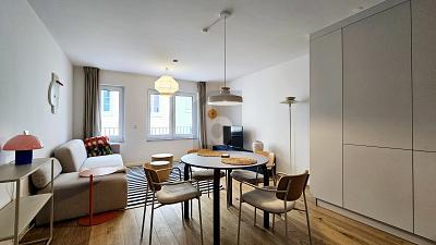Foto - MÖBLIERT MIT BALKON IM NEUBAU - 1.950,00 EUR  pro  Monat Kaltmiete, ca.  55,00 m² Wohnfläche