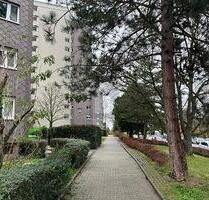 EINZIEHEN UND SICH WOHLFÜHLEN - 1.200,00&nbsp;EUR &nbsp;pro&nbsp; Monat Kaltmiete, ca.&nbsp; 80,00&nbsp;m&sup2;&nbsp;Wohnfl&auml;che in Hemmingen (PLZ: 71282)