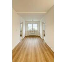 FRISCH RENOVIERT UND GROßZÜGIG - 377.000,00&nbsp;EUR Kaufpreis, ca.&nbsp; 97,00&nbsp;m&sup2;&nbsp;Wohnfl&auml;che in Königsbrunn (PLZ: 86343)