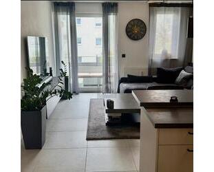FELDRAND: MODERN, RUHIG & MIT BALKON - Laichingen