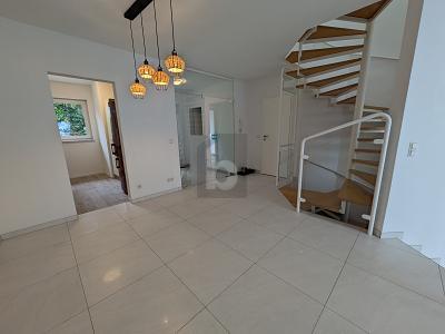 Foto - 5 Zimmer Reihenmittelhaus in Wiesbaden