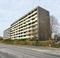 MODERNISIERT, BARRIEREFREI, FAHRSTUHL, BALKON - Neumünster