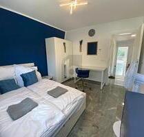 FAMILIENTAUGLICH ALS ERSTBEZUG - 2.500,00&nbsp;EUR &nbsp;pro&nbsp; Monat Kaltmiete, ca.&nbsp; 120,00&nbsp;m&sup2;&nbsp;Wohnfl&auml;che in Hamburg Lurup (PLZ: 22549)