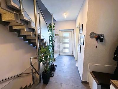 Foto - 7 Zimmer Zweifamilienhaus zum Kaufen in Neckarwestheim