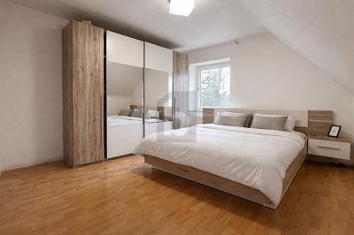 Foto - 8 Zimmer Zweifamilienhaus zum Kaufen in Bremen