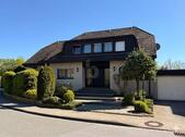 Foto - TRAUMHAFTES RAUMANGEBOT: FAMILIENFREUNDLICHES HAUS