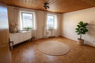 Foto - 7 Zimmer Mehrfamilienhaus, Wohnhaus zum Kaufen in Habichtswald
