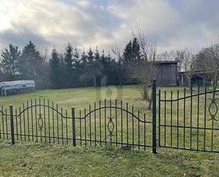 SCHÖN, GROß, RUHIG GELEGEN - 63.000,00&nbsp;EUR Kaufpreis, ca.&nbsp; 1.401,00&nbsp;m&sup2; in Boitzenburger Land (PLZ: 17268)