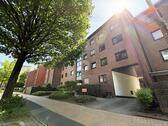 Foto - CITYPERLE MIT BLICK INS GRÜNE - 918,71&nbsp;EUR &nbsp;pro&nbsp; Monat Kaltmiete, ca.&nbsp; 74,00&nbsp;m&sup2;&nbsp;Wohnfl&auml;che