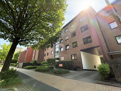 Foto - CITYPERLE MIT BLICK INS GRÜNE - 918,71&nbsp;EUR &nbsp;pro&nbsp; Monat Kaltmiete, ca.&nbsp; 74,00&nbsp;m&sup2;&nbsp;Wohnfl&auml;che