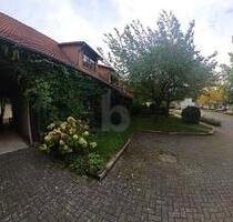 WOHNEN UND VERMIETEN - 340.000,00&nbsp;EUR Kaufpreis, ca.&nbsp; 220,00&nbsp;m&sup2;&nbsp;Wohnfl&auml;che in Aerzen (PLZ: 31855)