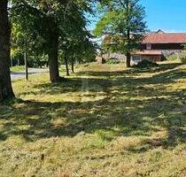 SCHÖN, ERSCHLOSSEN IM GRÜNEN - 86.000,00&nbsp;EUR Kaufpreis, ca.&nbsp; 660,00&nbsp;m&sup2; in Ihlow (PLZ: 15377)