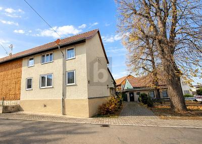 Foto - HISTORISCH VIEL PLATZ MIT GARTEN UND GARAGE