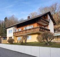 GROßZÜGIG WOHNEN MIT NUTZUNGSPOTENZIAL - Sulz am Neckar