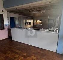 EHEMALIGES AUTOHAUS AN DER B29  IDEAL ALS LAGER! - Bopfingen